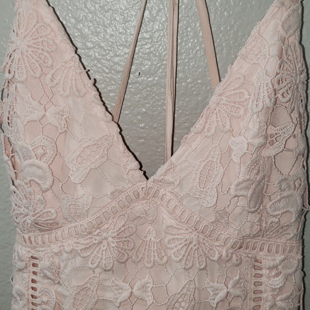 Hollister Pink Lace Dress - Picture 2 of 4
